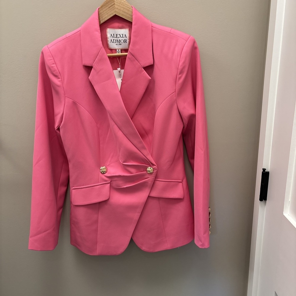 NEW w/tags Alexia Admor Hot Pink Blazer Jacket 6 Gold Buttons tapered waist